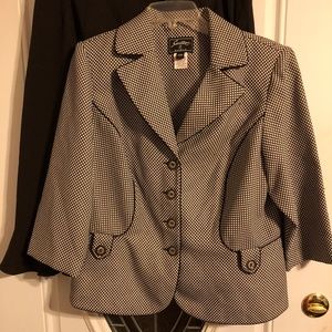 2 PC SKIRT SUIT BY SWEET SUIT SIZE 14W